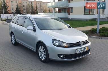 Універсал Volkswagen Golf 2011 в Рівному