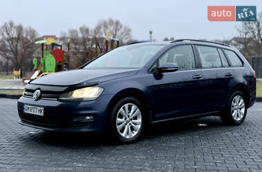 Універсал Volkswagen Golf 2014 в Хмельницькому