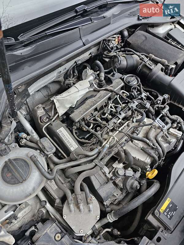 Універсал Volkswagen Golf 2014 в Києві