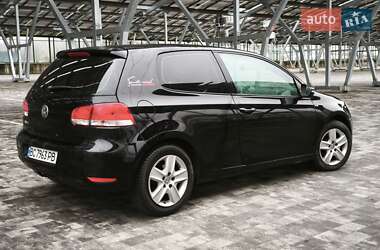 Хэтчбек Volkswagen Golf 2009 в Львове