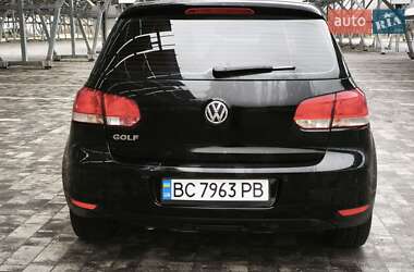 Хэтчбек Volkswagen Golf 2009 в Львове