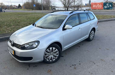 Універсал Volkswagen Golf 2010 в Вінниці