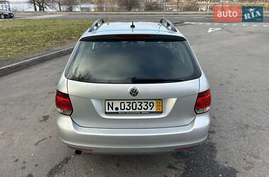 Універсал Volkswagen Golf 2010 в Вінниці