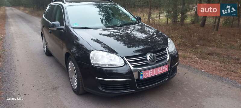Универсал Volkswagen Golf 2007 в Костополе