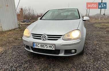 Хетчбек Volkswagen Golf 2008 в Луцьку