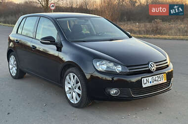 Хэтчбек Volkswagen Golf 2010 в Тысменице