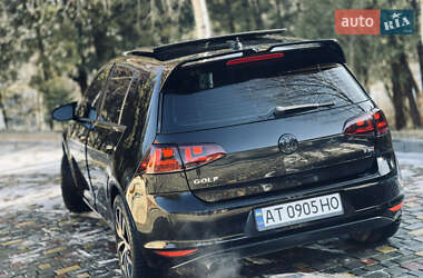 Хетчбек Volkswagen Golf 2014 в Яремчі