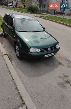 Хетчбек Volkswagen Golf 2000 в Запоріжжі