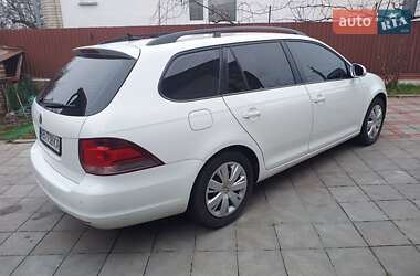 Універсал Volkswagen Golf 2011 в Вінниці