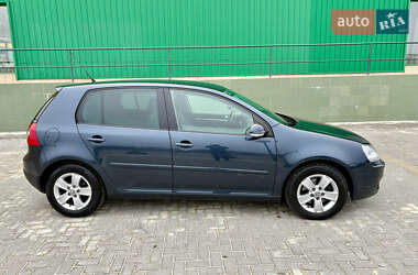 Хетчбек Volkswagen Golf 2007 в Мукачевому