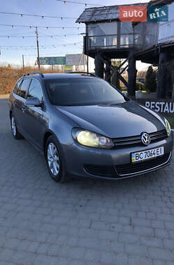 Універсал Volkswagen Golf 2011 в Львові