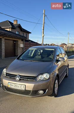 Хетчбек Volkswagen Golf 2012 в Одесі