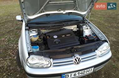 Универсал Volkswagen Golf 2001 в Зенькове