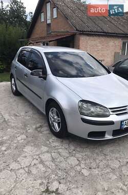 Хэтчбек Volkswagen Golf 2005 в Виннице