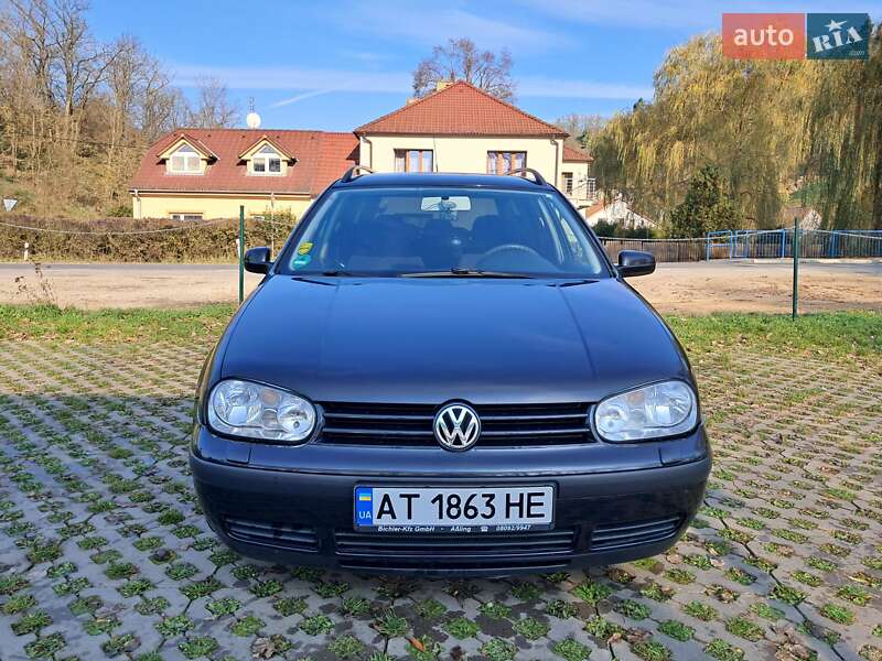 Універсал Volkswagen Golf 2000 в Коломиї