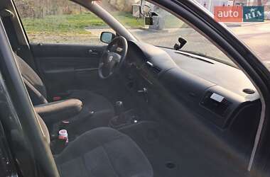 Універсал Volkswagen Golf 2000 в 