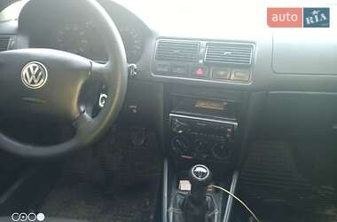 Хетчбек Volkswagen Golf 2000 в Слов'янську