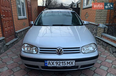 Універсал Volkswagen Golf 2004 в Харкові