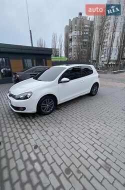 Хэтчбек Volkswagen Golf 2011 в Белой Церкви