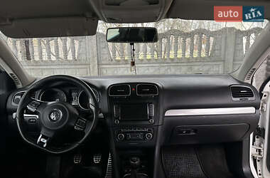 Универсал Volkswagen Golf 2011 в Черновцах