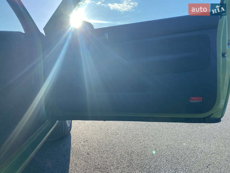 Хетчбек Volkswagen Golf 1998 в Києві