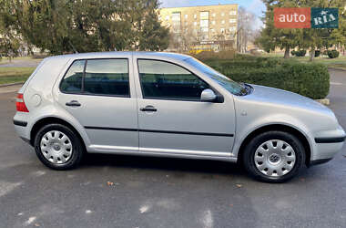 Хетчбек Volkswagen Golf 1999 в Тульчині