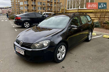 Універсал Volkswagen Golf 2011 в Києві