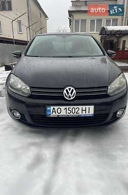 Хетчбек Volkswagen Golf 2009 в Мукачевому