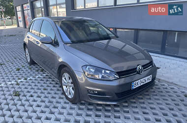 Хетчбек Volkswagen Golf 2013 в Хмельницькому