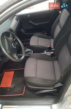 Универсал Volkswagen Golf 2000 в 