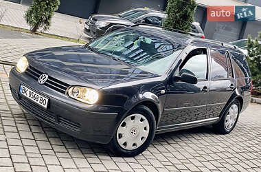 Універсал Volkswagen Golf 2004 в Івано-Франківську