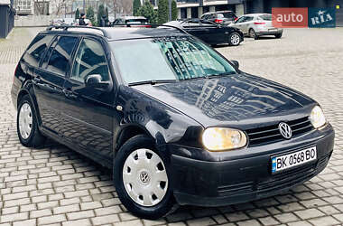 Універсал Volkswagen Golf 2004 в Івано-Франківську