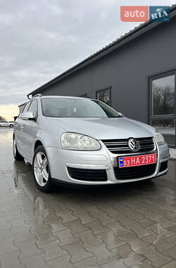 Універсал Volkswagen Golf 2007 в Тернополі