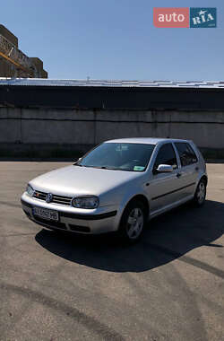 Хетчбек Volkswagen Golf 2000 в Києві