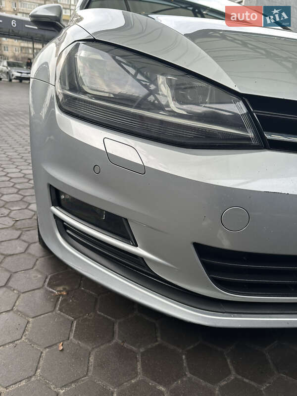 Универсал Volkswagen Golf 2015 в Броварах