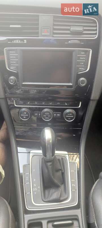 Универсал Volkswagen Golf 2015 в Ивано-Франковске фото 14 Универсал Volkswagen Golf 2015 в Ивано-Франковске