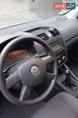 Хетчбек Volkswagen Golf 2005 в Вінниці