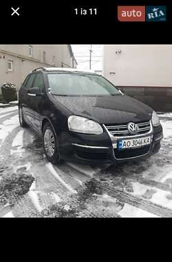 Універсал Volkswagen Golf 2008 в Хусті