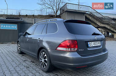 Универсал Volkswagen Golf 2009 в Дрогобыче