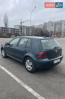 Хетчбек Volkswagen Golf 2002 в Кременчуці