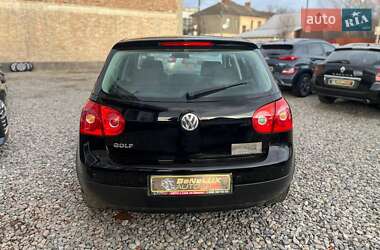 Хетчбек Volkswagen Golf 2005 в Коломиї