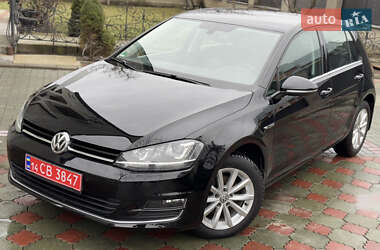 Хэтчбек Volkswagen Golf 2015 в Звягеле