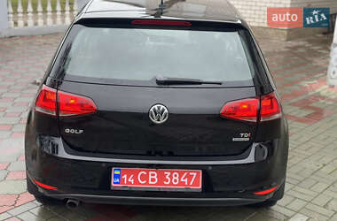 Хэтчбек Volkswagen Golf 2015 в Звягеле