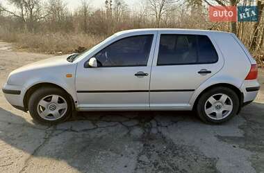 Хэтчбек Volkswagen Golf 1999 в Звенигородке