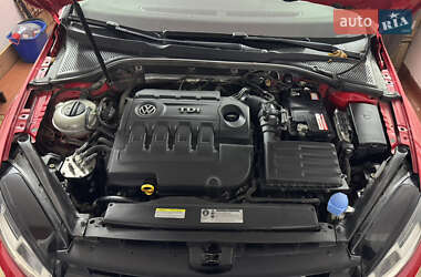 Универсал Volkswagen Golf 2015 в 