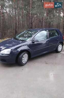 Хетчбек Volkswagen Golf 2004 в Славуті