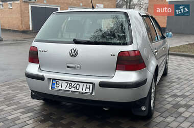 Хетчбек Volkswagen Golf 2001 в Лубнах