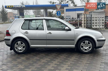 Хетчбек Volkswagen Golf 2001 в Лубнах