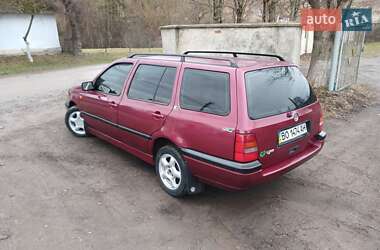 Универсал Volkswagen Golf 1995 в Монастыриске