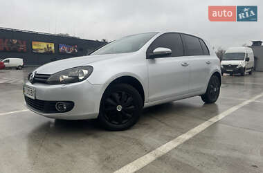 Хетчбек Volkswagen Golf 2010 в Києві